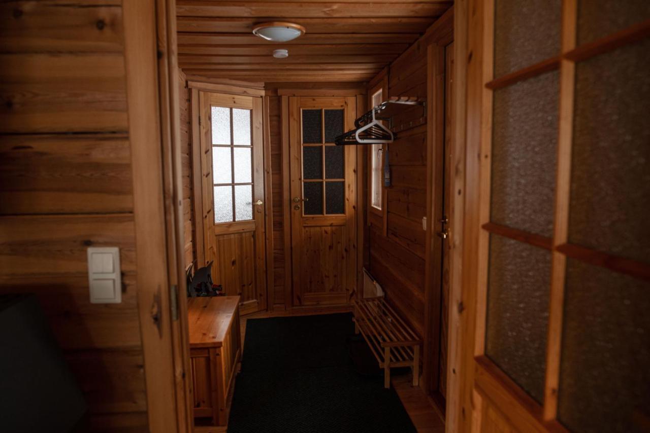 Villa Tunturilapin Tuvat à Muonio Extérieur photo